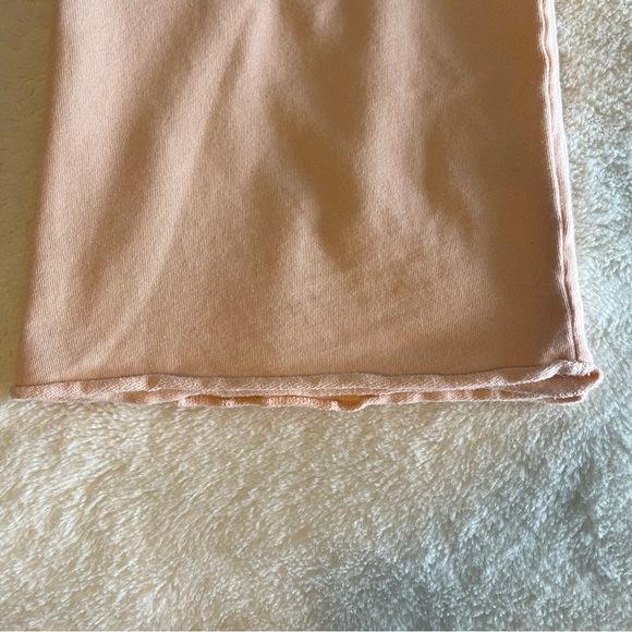 Aritzia Top! - Picture 7 of 9